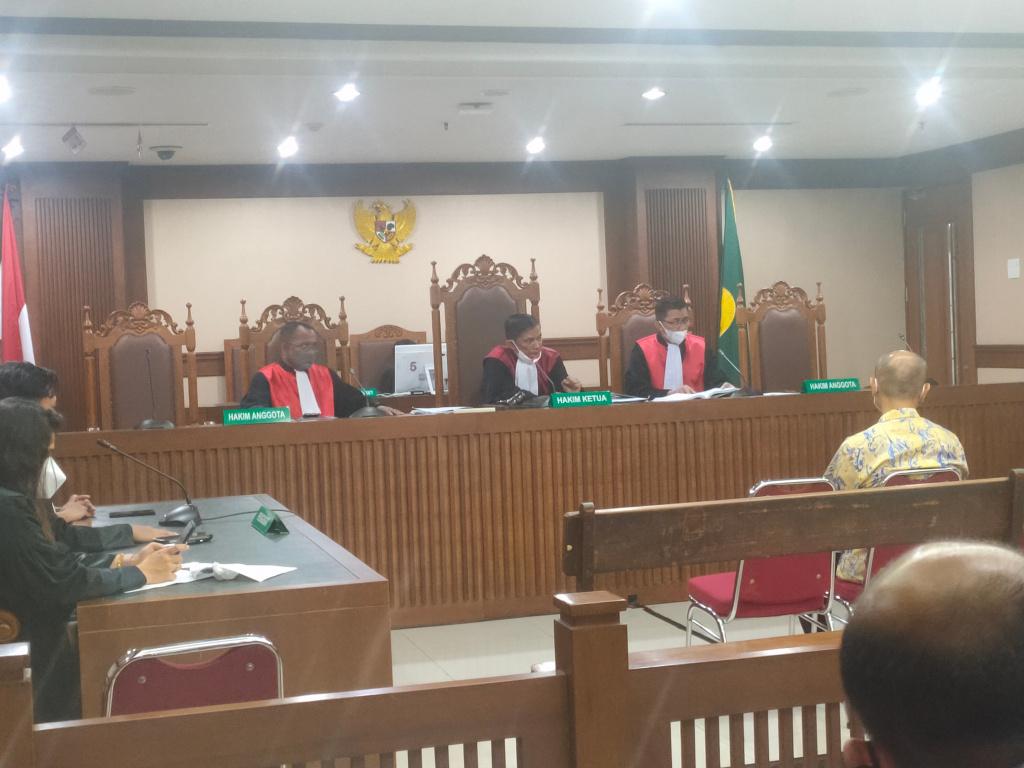 Hakim Tolak Eksepsi Terdakwa, Sidang eks Dirut Perindo Dilanjutkan