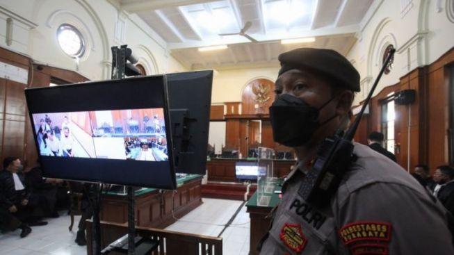Sidang Kasus Kanjuruhan Dicurigai Hanya Sekadar Formalitas
