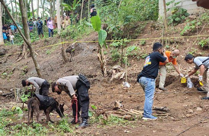Polisi Sisir Kembali Lokasi Temuan Kerangka Bayi di Tepi Sungai Banjaran Banyumas