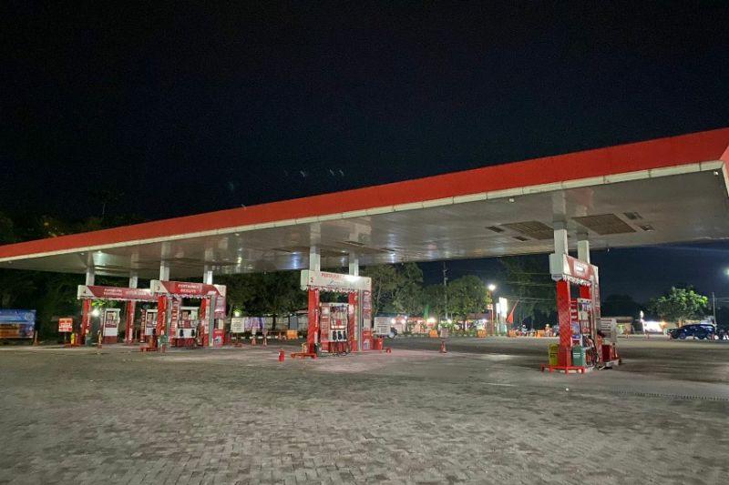 Akibat Arus Pendek di Mesin Dispenser, SPBU Tapak Kuda di Kendari Terbakar
