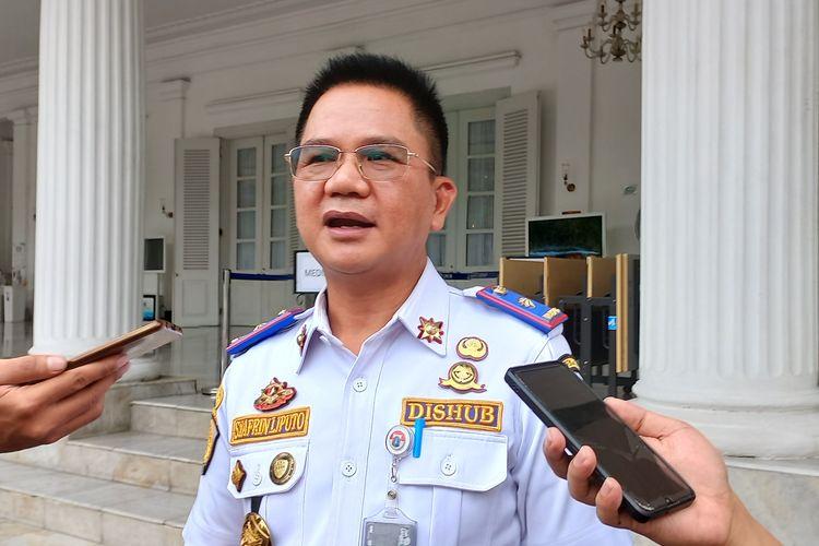 Dishub DKI Imbau Masyarakat Tetap Pakai Masker di Angkutan Umum