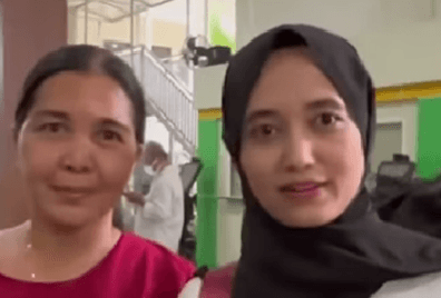 Wanita yang Nekat Terobos Area Sidang ingin Kasih Bantal dan Surat Cinta ke Ferdy Sambo