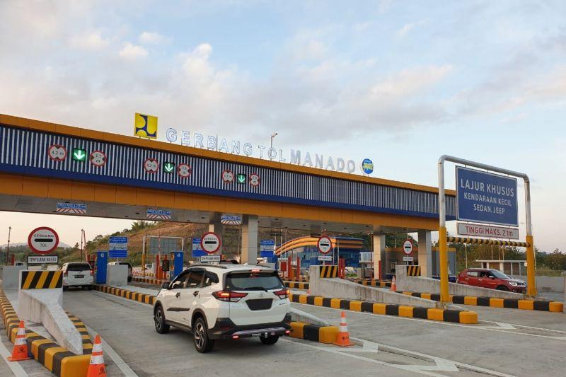 5.385 Kendaraan Lintasi Tol Manado-Bitung pada H+4