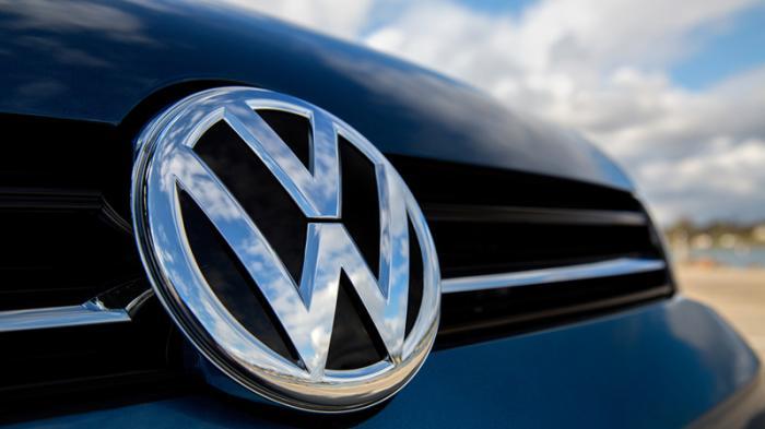 Volkswagen China akan Hentikan Produksi Mobil Manual