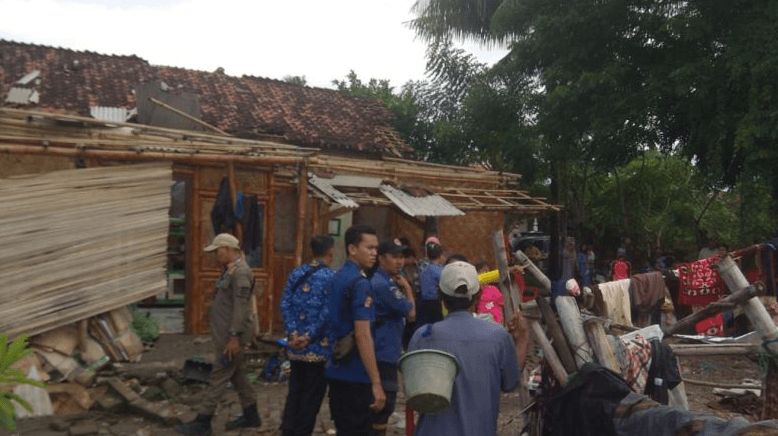 69 Rumah Penduduk Rusak Akibat Angin Puting Beliung di Tangerang