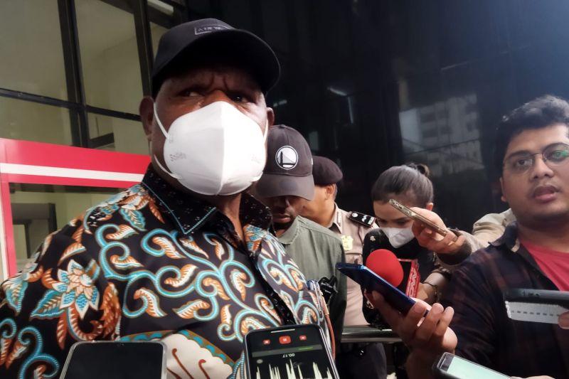 Penyidik KPK Dalami Batas Wewenang Tersangka RHP terkait Korupsi Proyek di Mamberamo Tengah