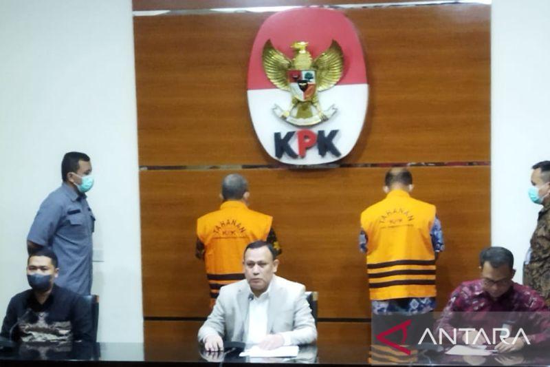 Tersangka Bupati Pemalang Diduga Terima Uang Suap Rp6,1 Miliar