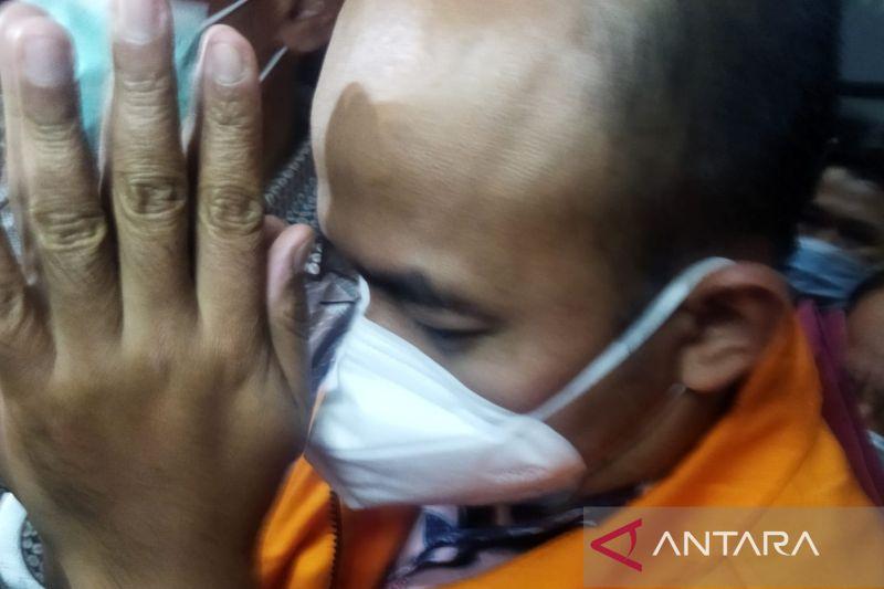 Kantornya Digeledah, KPK Amankan Barbuk Dokumen dan Barang Elektronik Milik Tersangka Bupati Pemalang