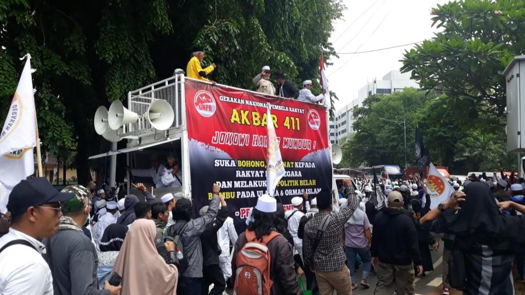 Massa Aksi 411 Minta Orasi di Depan Istana Merdeka
