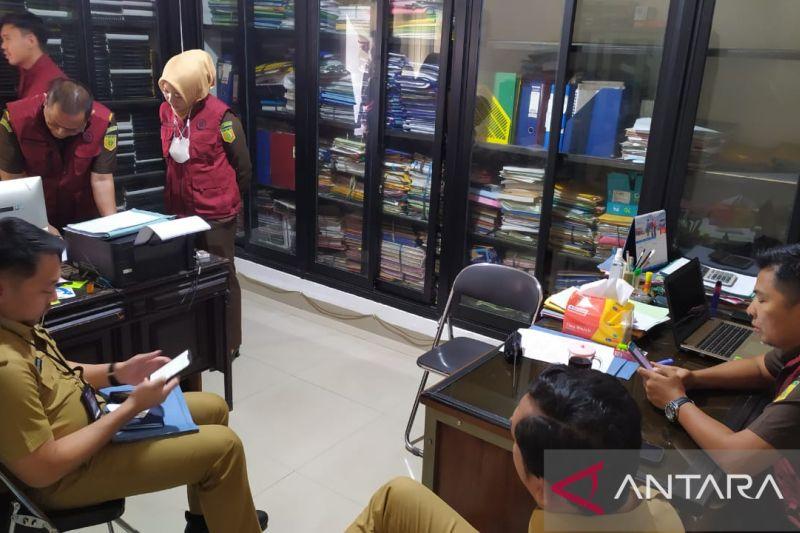 Penyidik Kejari Pagaralama Sita Dokumen Penting dari Kantor PSDA Sumsel
