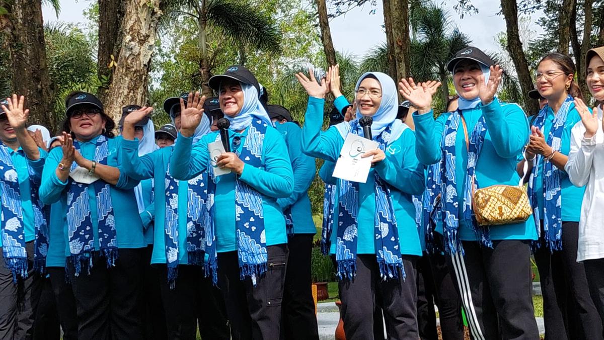 Ibu Negara dan Oase-KIM Tanam 1000 Pohon Serentak di 34 Provinsi