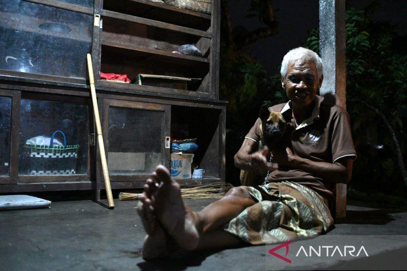 Malam-malam Jokowi Blusukan di Gianyar Bali, Bikin Warga Nangis sampai Terkaget-kaget
