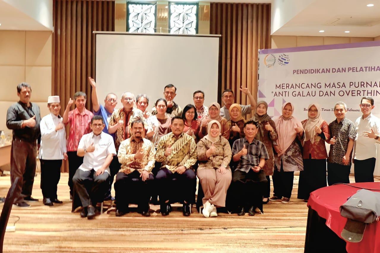 Bagaimanakah Menghindari Kegalauan Menjelang Pensiun?