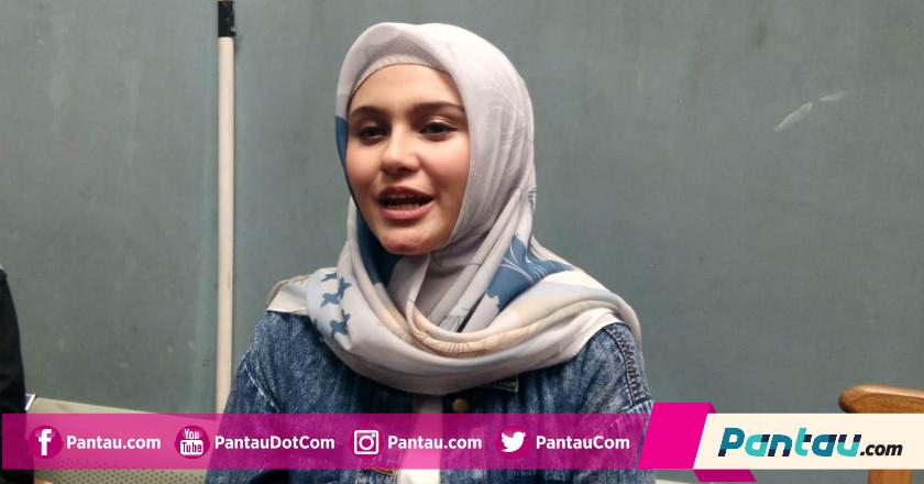 Hamil 7 Bulan, Zee Zee Shahab Kurangi Kegiatan