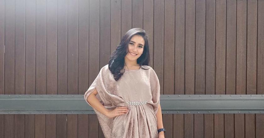 Ternyata Begini Cara Ayu Ting Ting dan Keluarga Perlakukan Asisten Rumah Tangganya