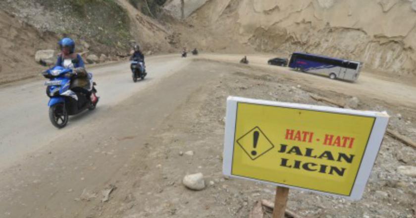 Waspada! Ada Titik Rawan Longsor di Jalur Mudik