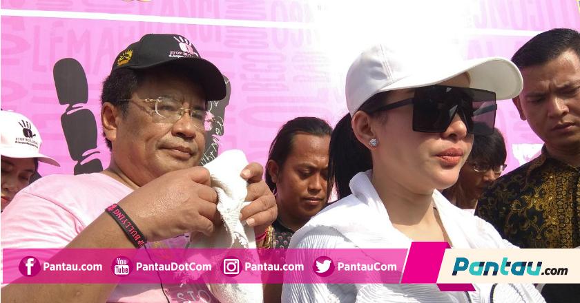 Punya Tebakan, Syahrini: Cicak Apa yang Bikin Mati?