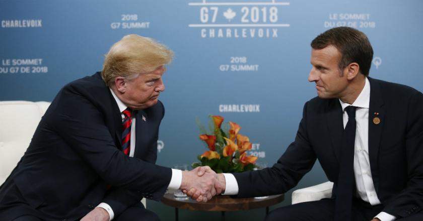 Viral! Jabat Tangan Emosioal Macron dengan Trump, Nih Buktinya