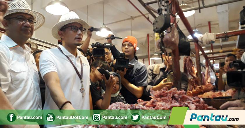 Pedagang Naikkan Harga, Sandiaga Ancam Banjiri Bazar Murah di Pasar