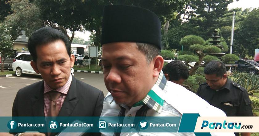 Fahri Hamzah Sambut Baik Keinginan Amien Rais Nyapres