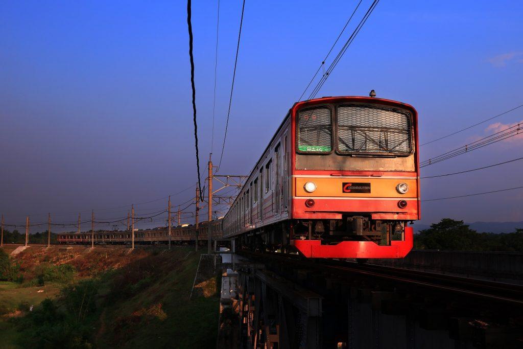 Berikut Kabar Gembira Bagi Pengguna KRL Commuter Line