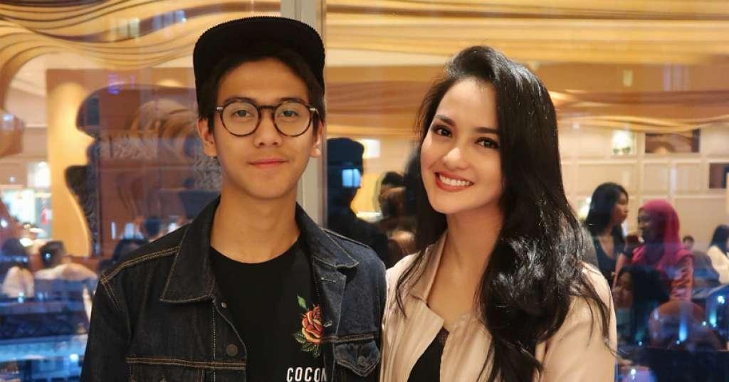 Jadi Idola Ririn Ekawati, Iqbaal Ramadhan 'Kikuk'