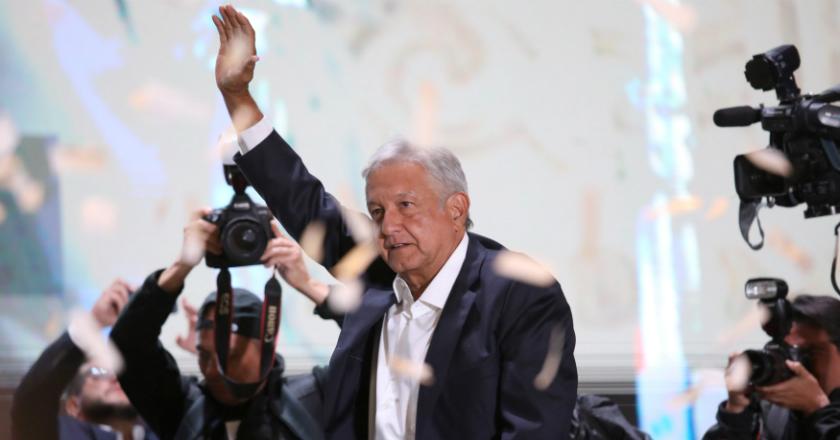 Veteran 'Keras Kepala' Kini Duduki Kursi Presiden Meksiko