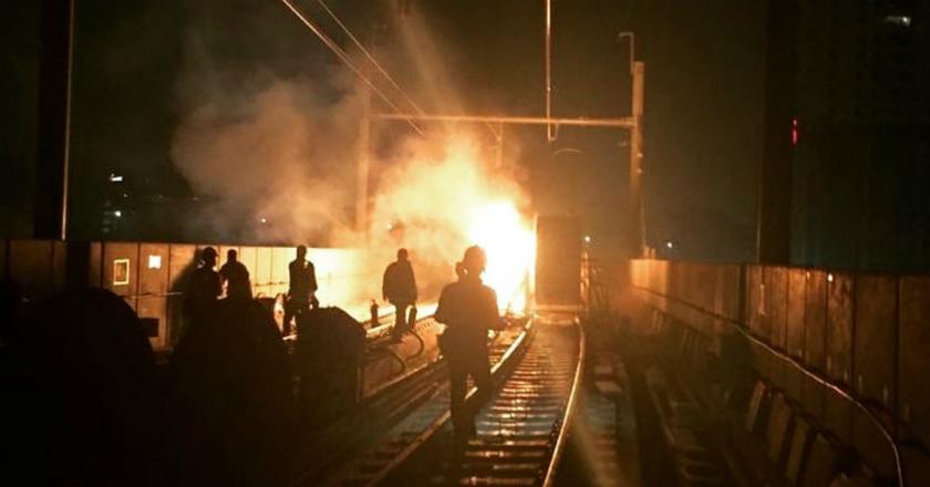Diduga Korsleting Listrik, Terminal MRT Lebak Bulus Terbakar