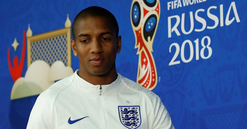 Tebus Kesalahan Masa Lalu, Young Siap Jadi Eksekutor Penalti Inggris