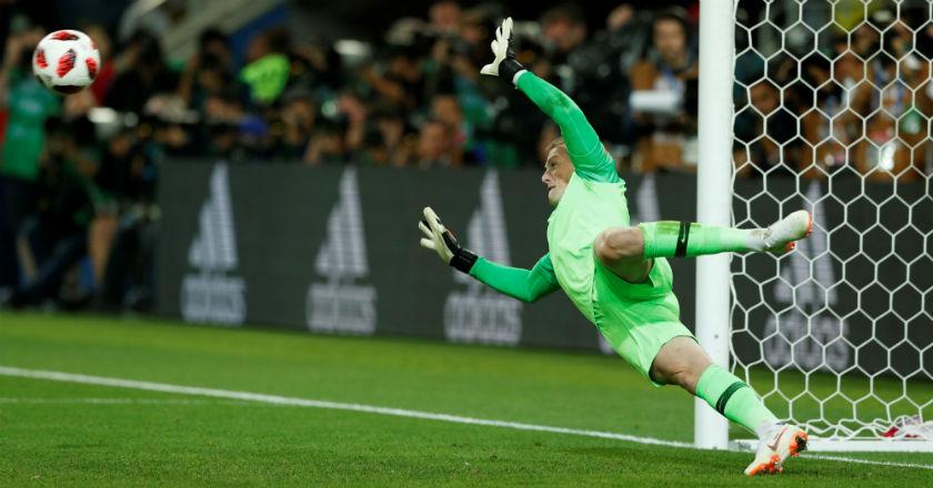 Usai Disindir Courtois, Pickford Buktikan dengan Singkirkan Kolombia