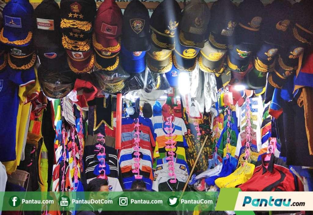 Pantau Video: Pasar Senen Sentra Atribut Kampanye Pilkada