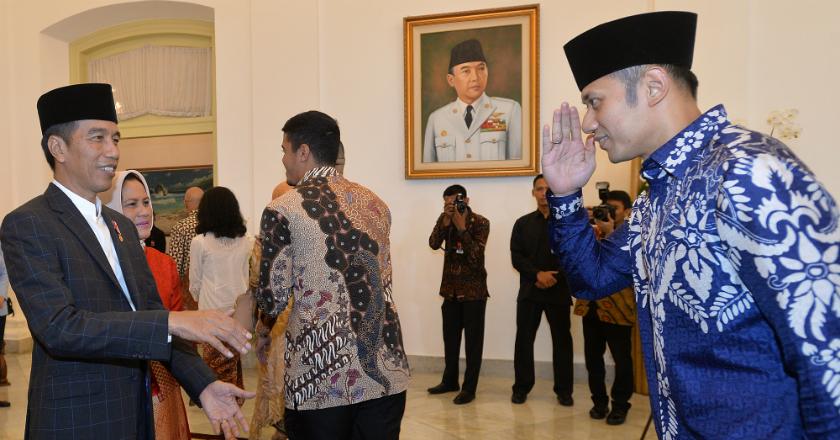 Tak Gentar Duet Prabowo-AHY, PDIP: Jokowi Paket Komplet