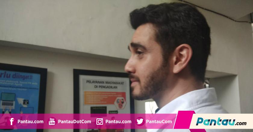 Sidang Putusan, Fachri Albar Divonis 7 Bulan Rehab