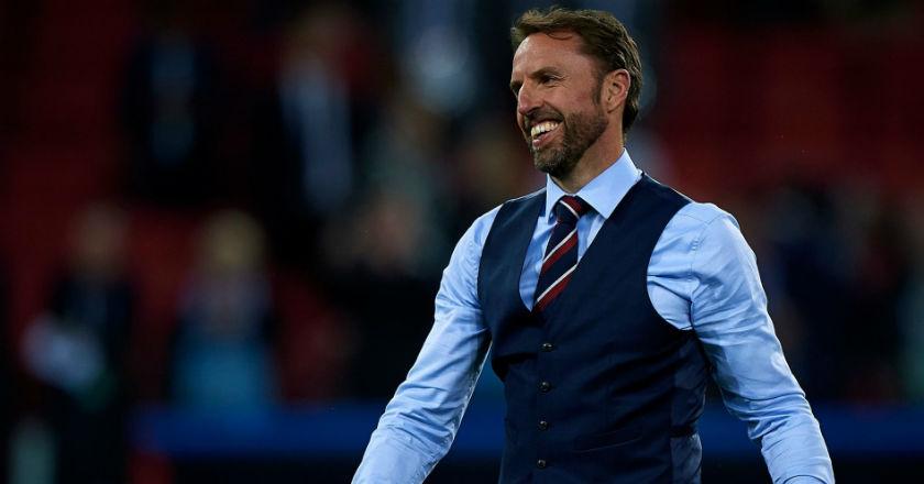 Ditunggu! Pendukung Inggris Akan Gunakan Rompi di Laga Semifinal Piala Dunia 2018