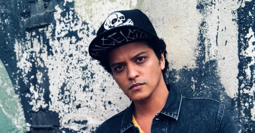 Panggung Terbakar, Bruno Mars Hentikan Konser