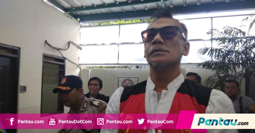 Jalani Sidang Pembacaan Duplik, Ini 'Jimat' Tio Pakusadewo