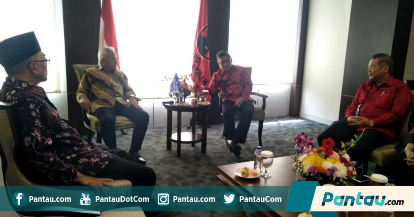 Demokrat-PDIP Gelar Pertemuan, Sinyal Duet Jokowi-AHY?