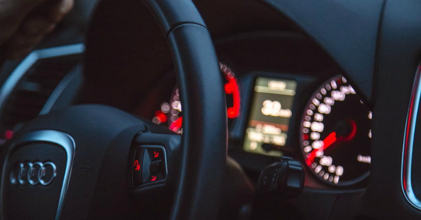 Viral Orang Kaya Jadi Sopir Online, Ternyata Alasannya Bikin Ngakak