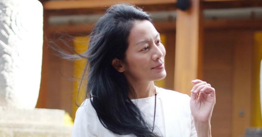 Dee Lestari Ramaikan 'Ubud Writers and Readers Festival 2018'