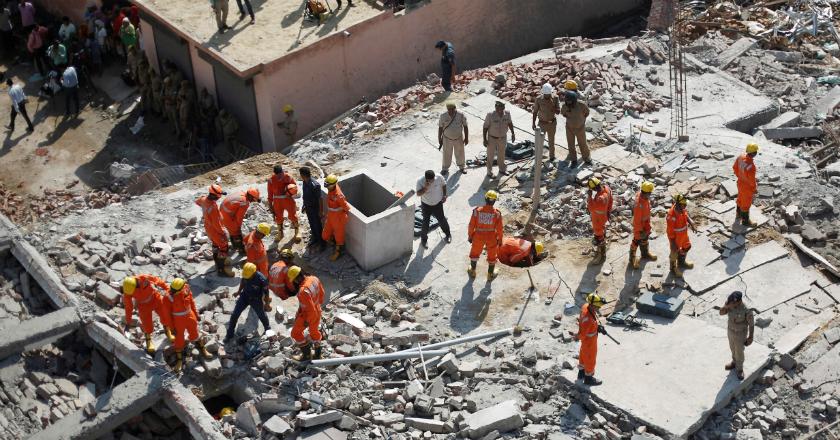 Gedung di India Ambruk, 20 Orang Diperkirakan Tewas