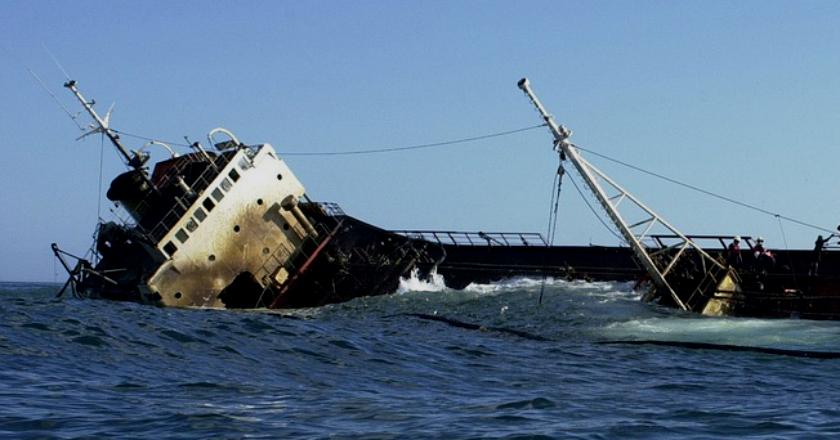 Kapal Migran Tenggelam di Yunani, Ratusan Dikhawatirkan Hilang