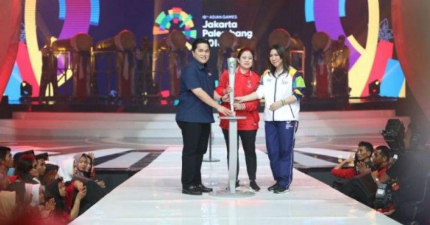 Kirab Obor Asian Games 2018 Sambangi Pantai Tanjung Bira Makassar