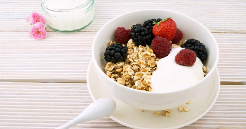 Ini Manfat yang Bisa Kamu Rasakan Jika Sarapan Oatmeal Setiap Hari