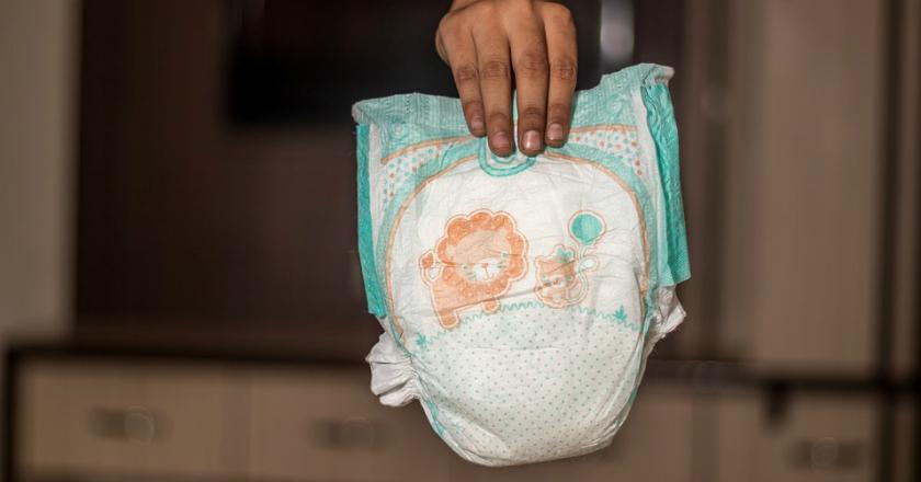Mahasiswa UMS Manfaatkan Serabut Kelapa untuk Pembuatan Popok Bayi