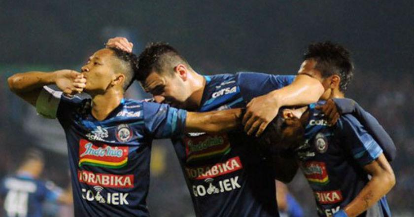 Arema FC Kandaskan Sriwijaya di Jakabaring