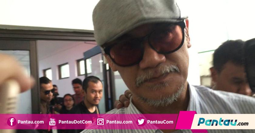 Majelis Hakim Putuskan Tio Pakusadewo Jalani 6 Bulan Rehabilitasi