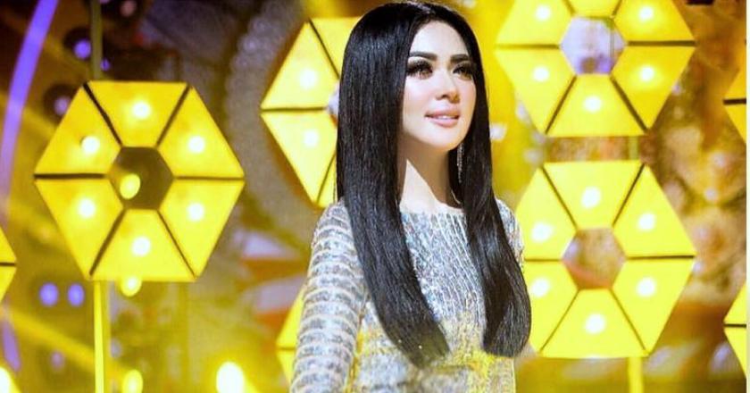 10 Tahun Berkarya, Konser Tunggal Syahrini Sisipkan Unsur Komedi