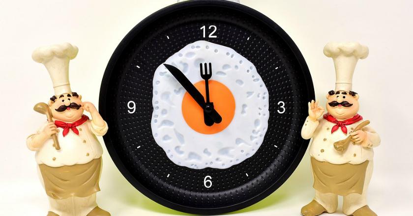 Jangan Telat Makan Kalau Tidak Ingin Dihantui Ini