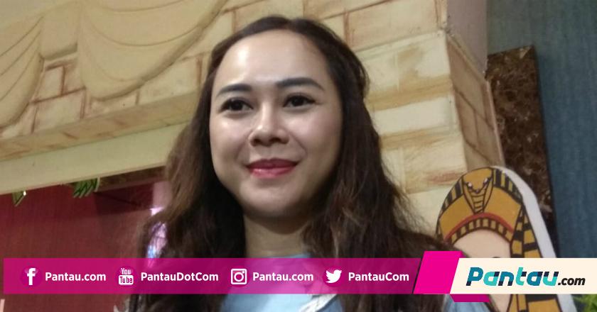 'Keke Challenge' Pake Becak, Aura Kasih Sisipkan Pesan