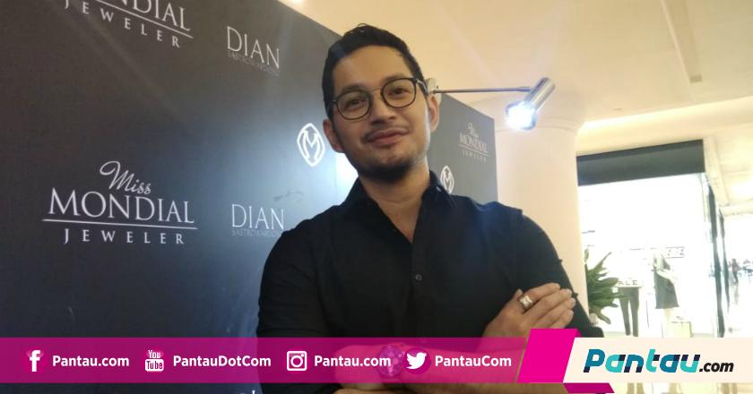 Sering Belikan Pacar Cincin, Evan Sanders Sampai Tahu Ukuran Lingkar Jari Kekasihnya